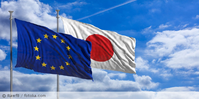 Die EU und Japan Flagge.