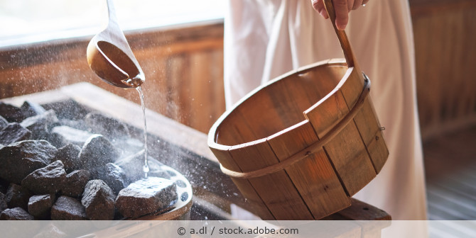 Aufguss in der Sauna.